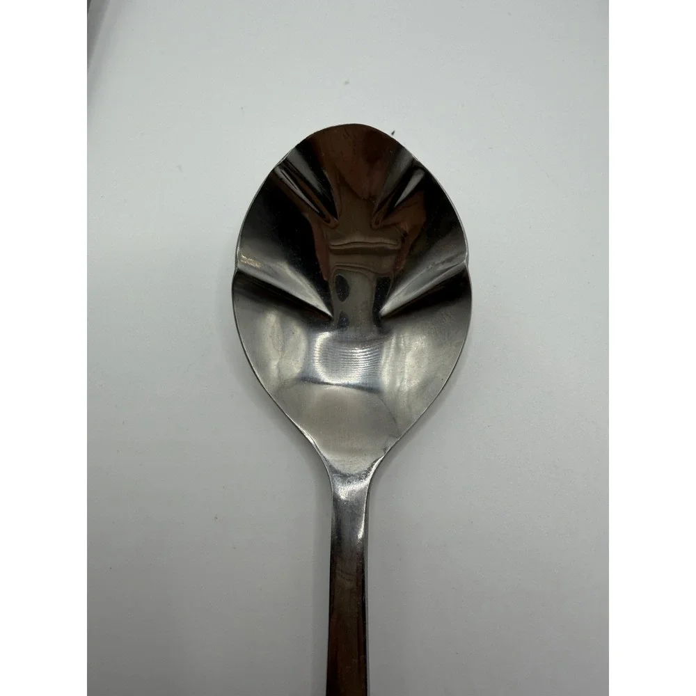 Lot of 10 Stainless Steel Scalloped Shell Sugar Spoons Event Flatware